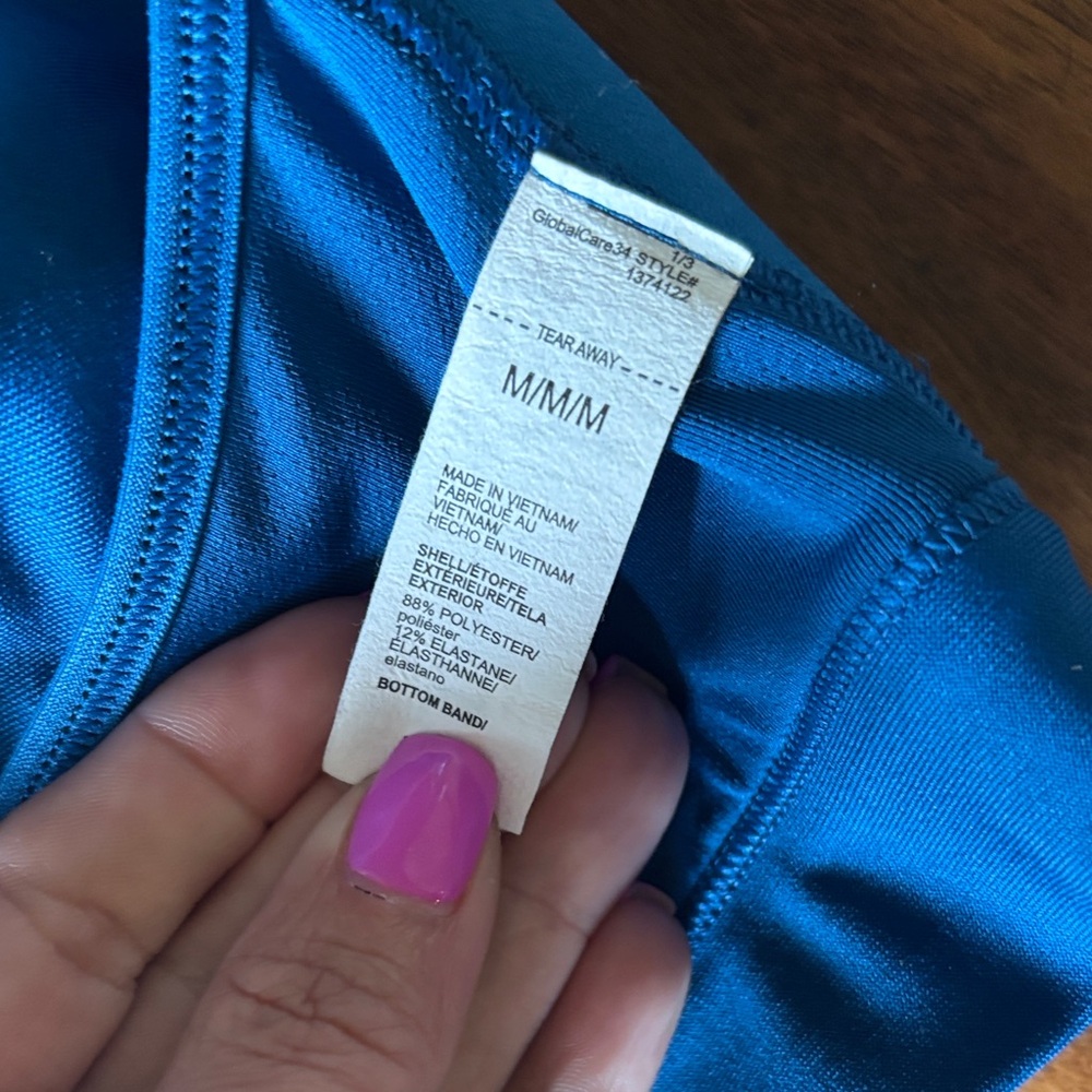 Under Armour Women's Deep Blue Zip-Front Sports Bra size medium - Picture 7 of 8